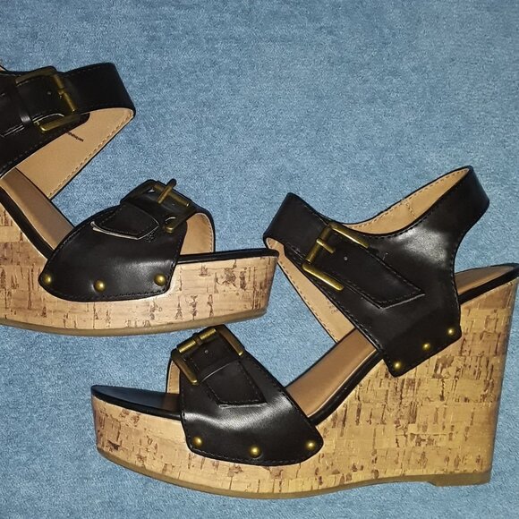 Mossimo Platform Wedges - Picture 1 of 4